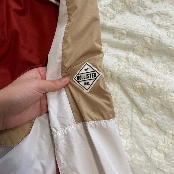 ✨Hollister windbreaker - Picture 7 of 12